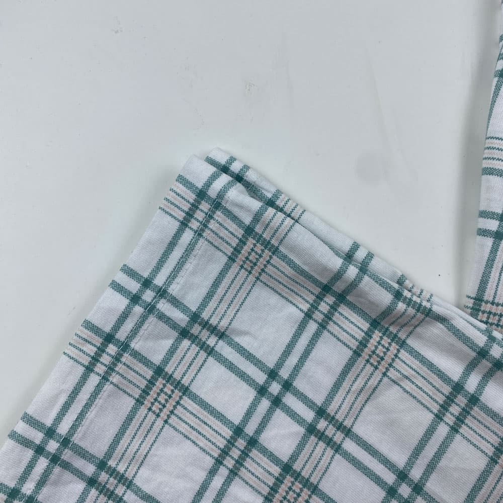 شلوار راسته طرح چهارخونه کمرکش سفید رنگ – 8 تا 10 سال — تصویر ۷