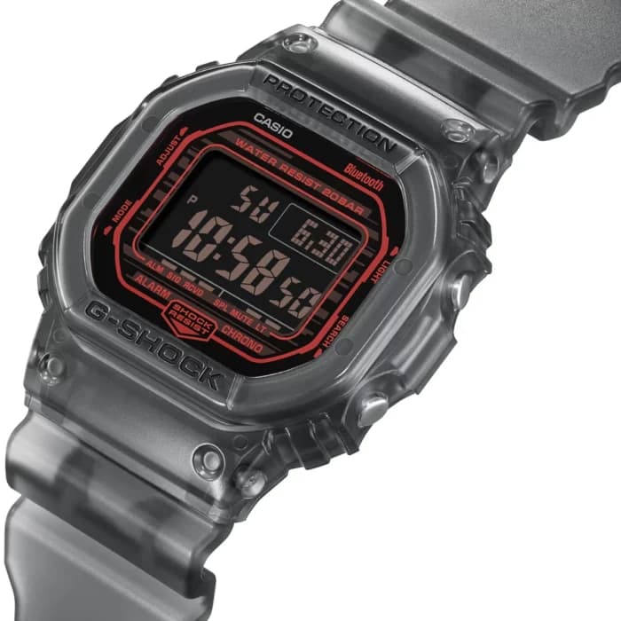 ساعت مچی مردانه کاسیو جی شاک مدل Casio G-Shock DW-B5600G-1DR — تصویر ۲