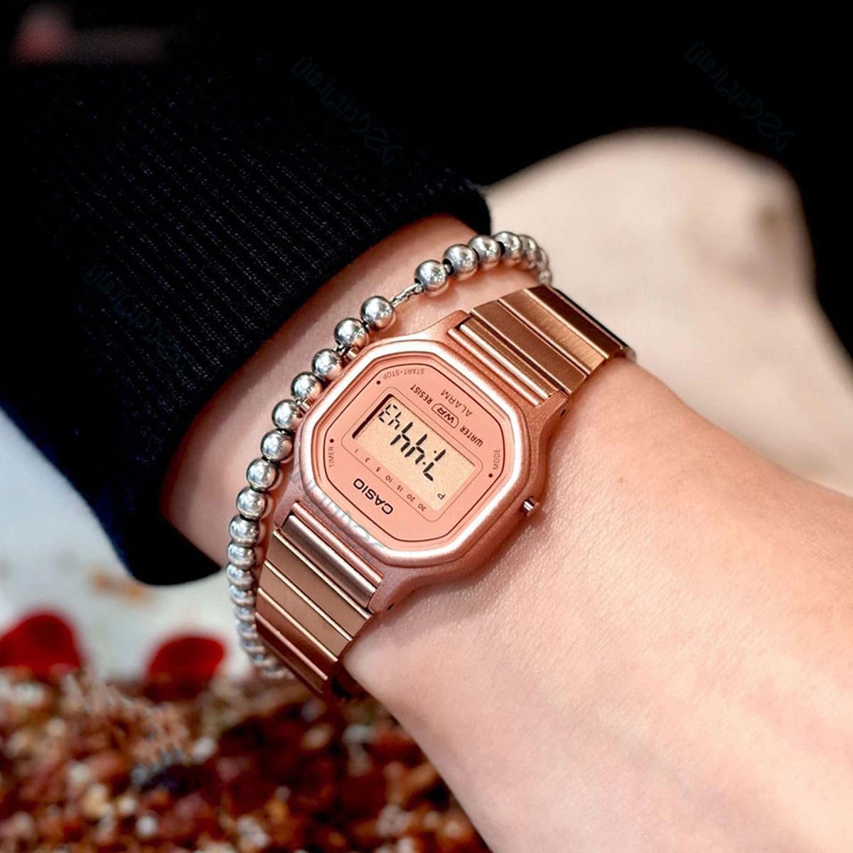 ساعت مچی زنانه کاسیو مدل Casio LA-11WR-5ADF — تصویر ۶