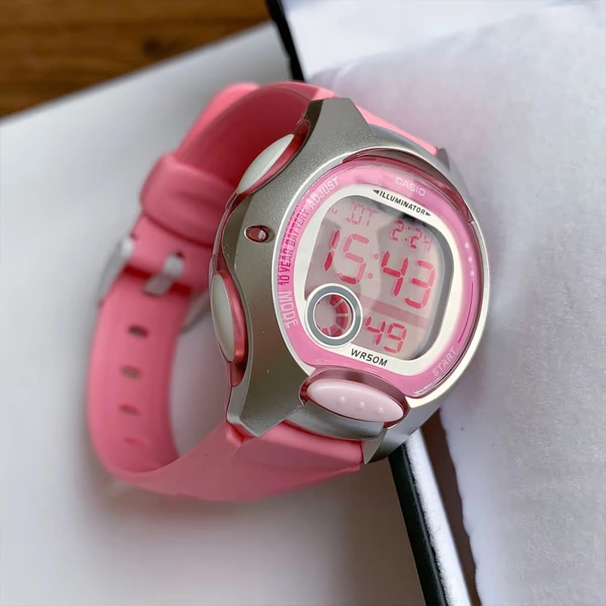 ساعت مچی زنانه کاسیو مدل Casio LW-200-4BVDF — تصویر ۸