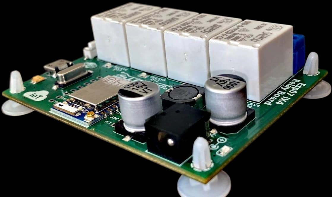 برد کنترل 4 رله WiFi و IoT ایرانیک مبتنی بر ESP8266 ESP-07 با تغذیه 12V — تصویر ۲