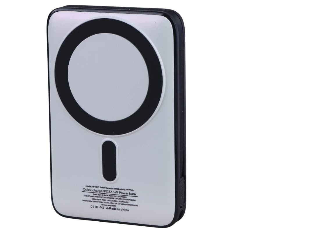 پاور بانک فست شارژ یوشیتا YP-007 PD QC 22.5W ظرفیت 10000 میلی آمپر ساعت — تصویر ۲