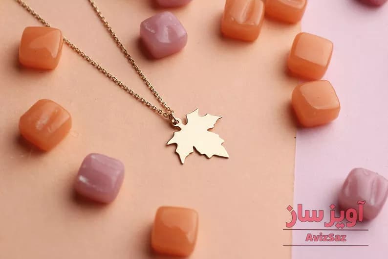 گردنبند برگ پاییزی کد 101604