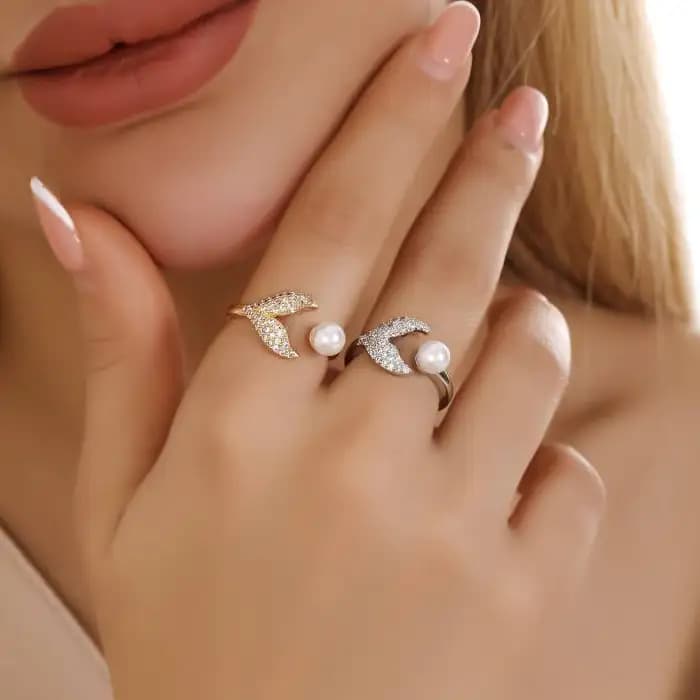 انگشتر زنانه/دخترانه فری سایز free size طلایی و نقره ای جذاب استیل رنگ ثابت کد amp-09