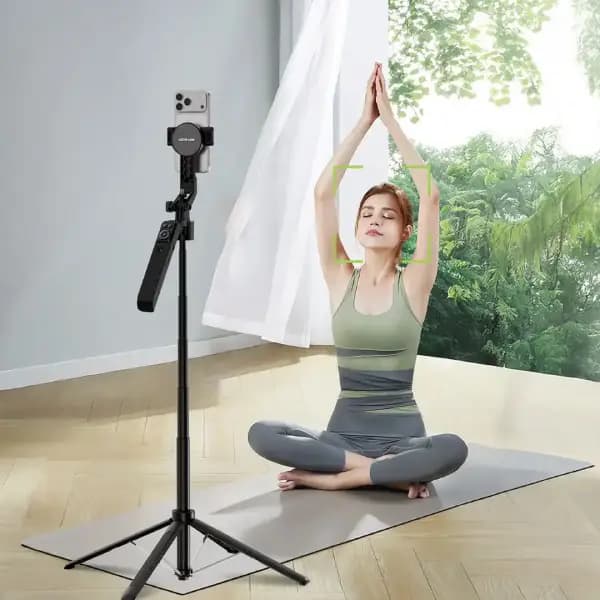 سه پایه گرین لاین مدل Green Lion MagSafe AI Tripod With Auto Face Tracking — تصویر ۴