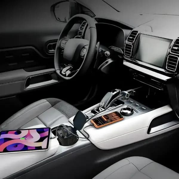 اینورتر برق خودرو پرودو 200 وات مدل Porodo DriveStation 200W Car Power Inverter — تصویر ۳