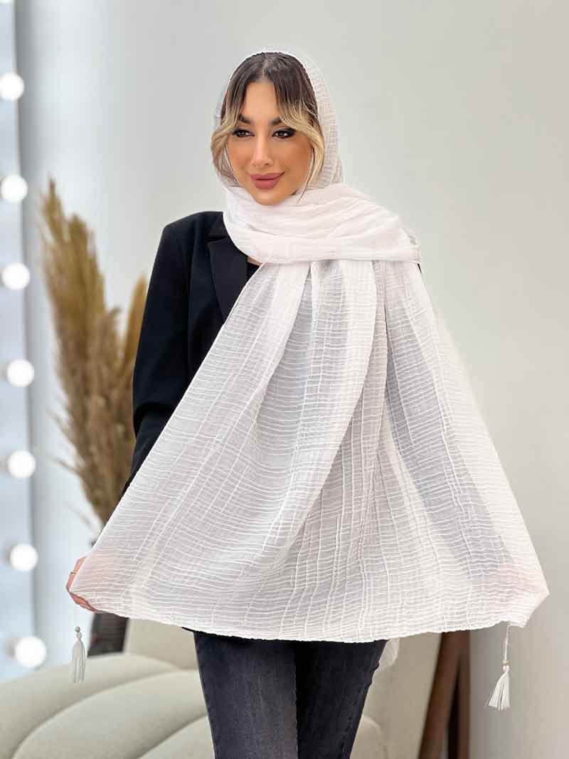 شال پفکی منگوله دار کد 4720 — تصویر ۸
