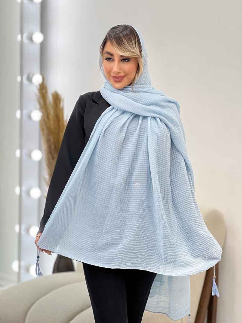 شال پفکی منگوله دار کد 4720 — تصویر ۳
