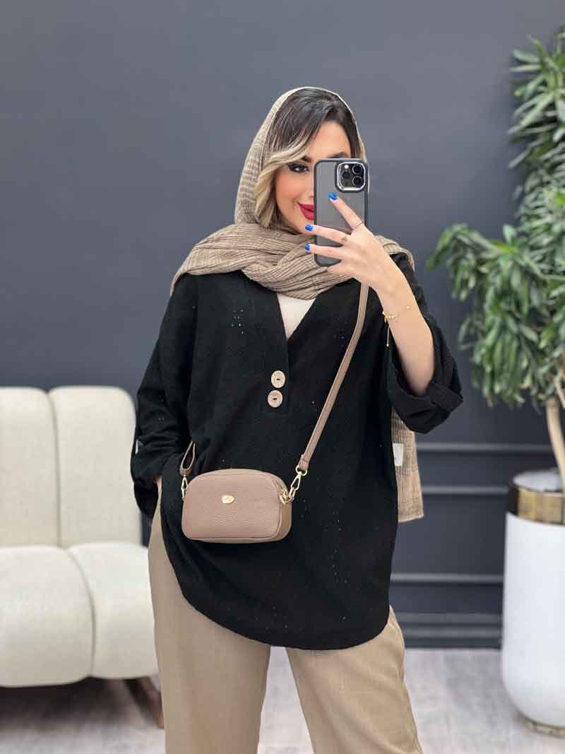شومیز دو دکمه چوبی آستین پاگن کد 4942 — تصویر ۳