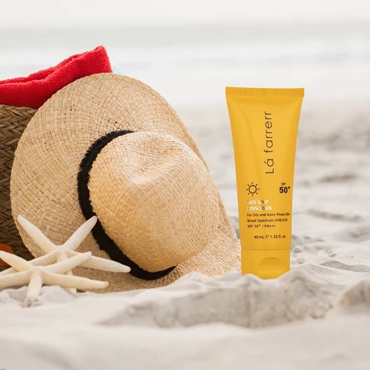 کرم ضد آفتاب L’a farrerr مدل Anti Spot SPF 50 Oily حجم 40 میلی لیتر — تصویر ۵