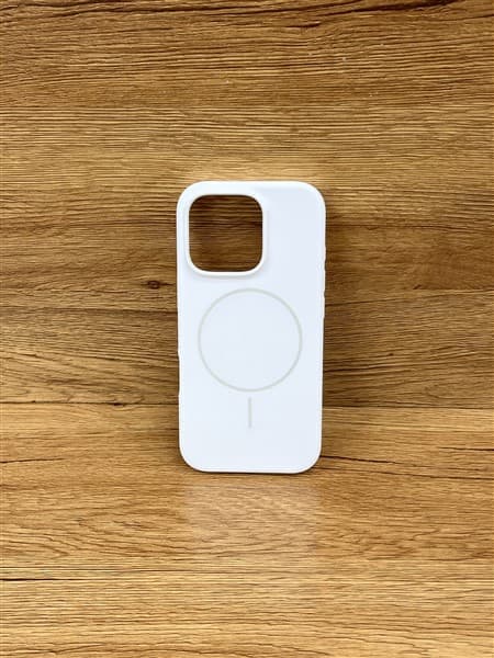 گارد سيليکون مگسيف iphone 16 pro سفيد