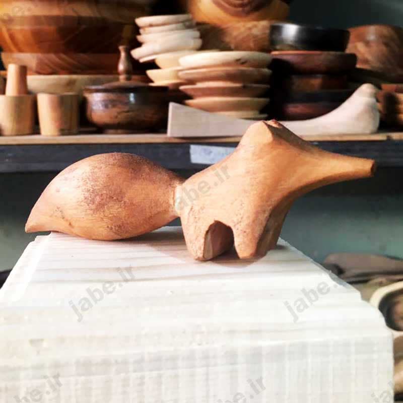 چوب پیکر تراشی دوربری شده عناب زرد مدل روباه طول ۱۱ سانتی متر — تصویر ۲
