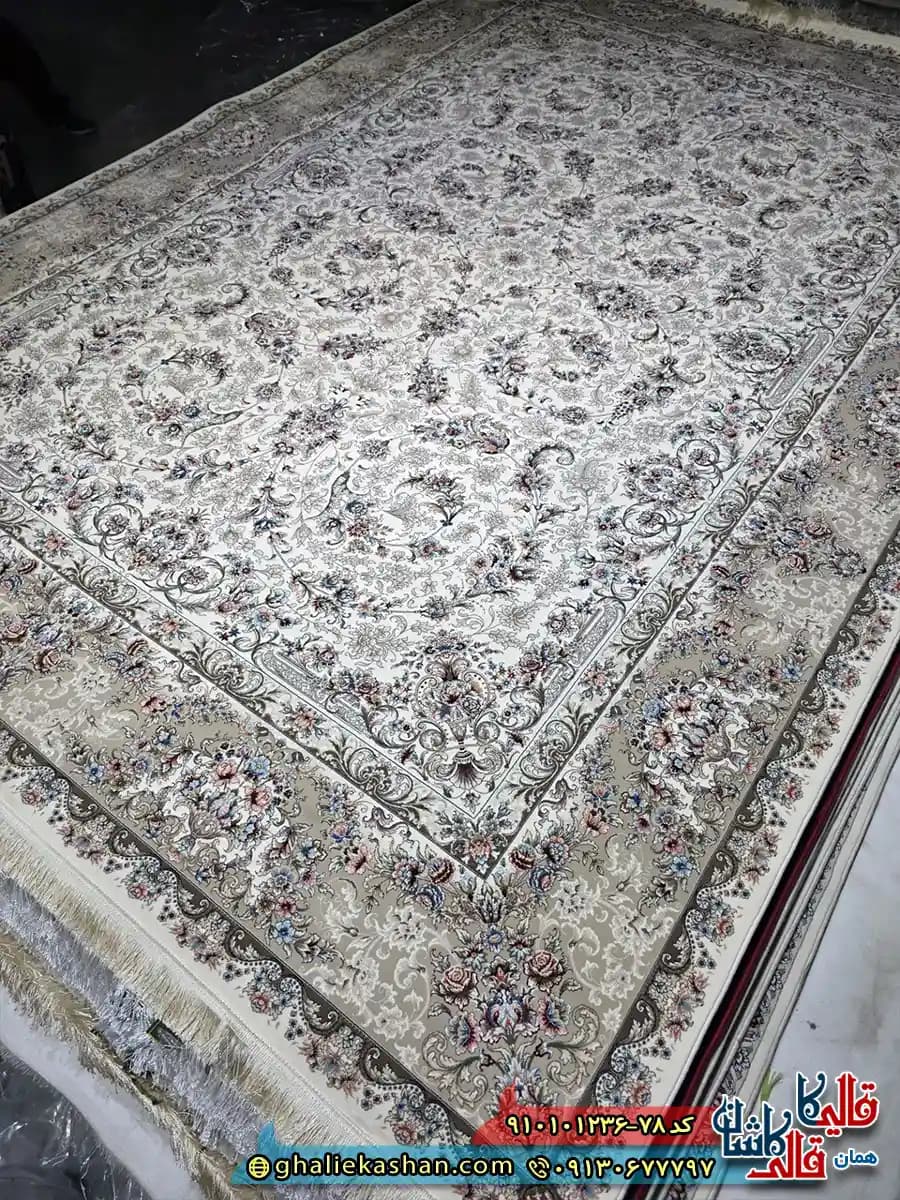 فرش کلاسیک 1200 شانه طرح افشان گلسار رنگ کرم کاشان