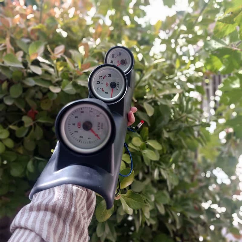آمپر (گیج) دور موتور 3 تایی ستونی برند HKS کد 2544 — تصویر ۳