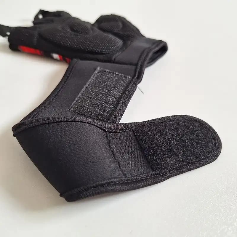 دستکش بدنسازی زنانه نایک DS-K012 — تصویر ۵