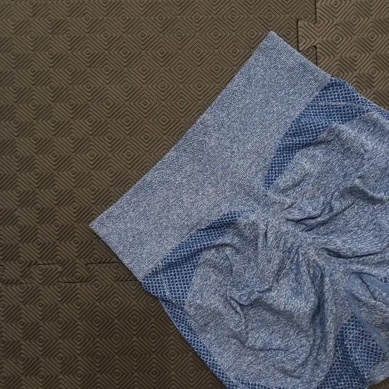شورتک ورزشی باسن چیندار سیملس SH302 — تصویر ۵