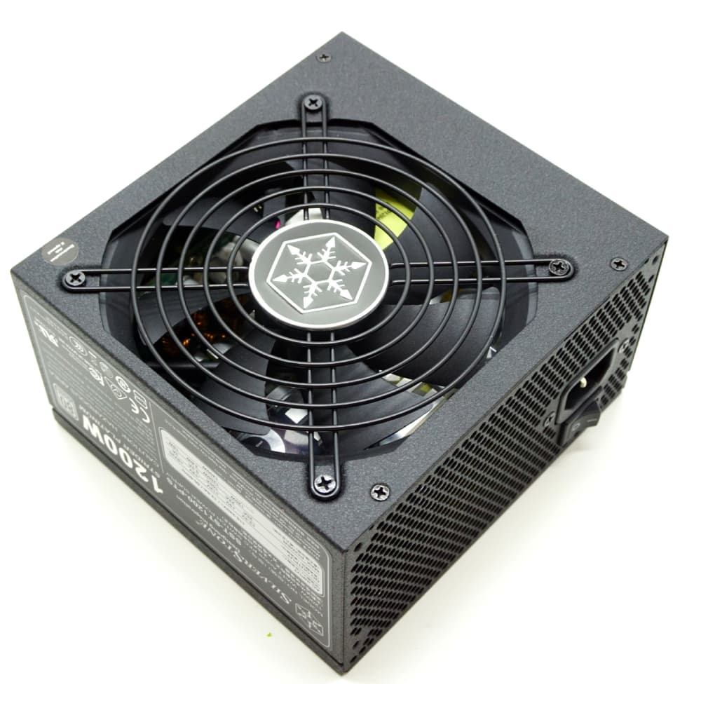 منبع تغذیه کامپیوتر سیلوراستون مدل Strider Platinum ST1200-PTS کارکرده — تصویر ۳