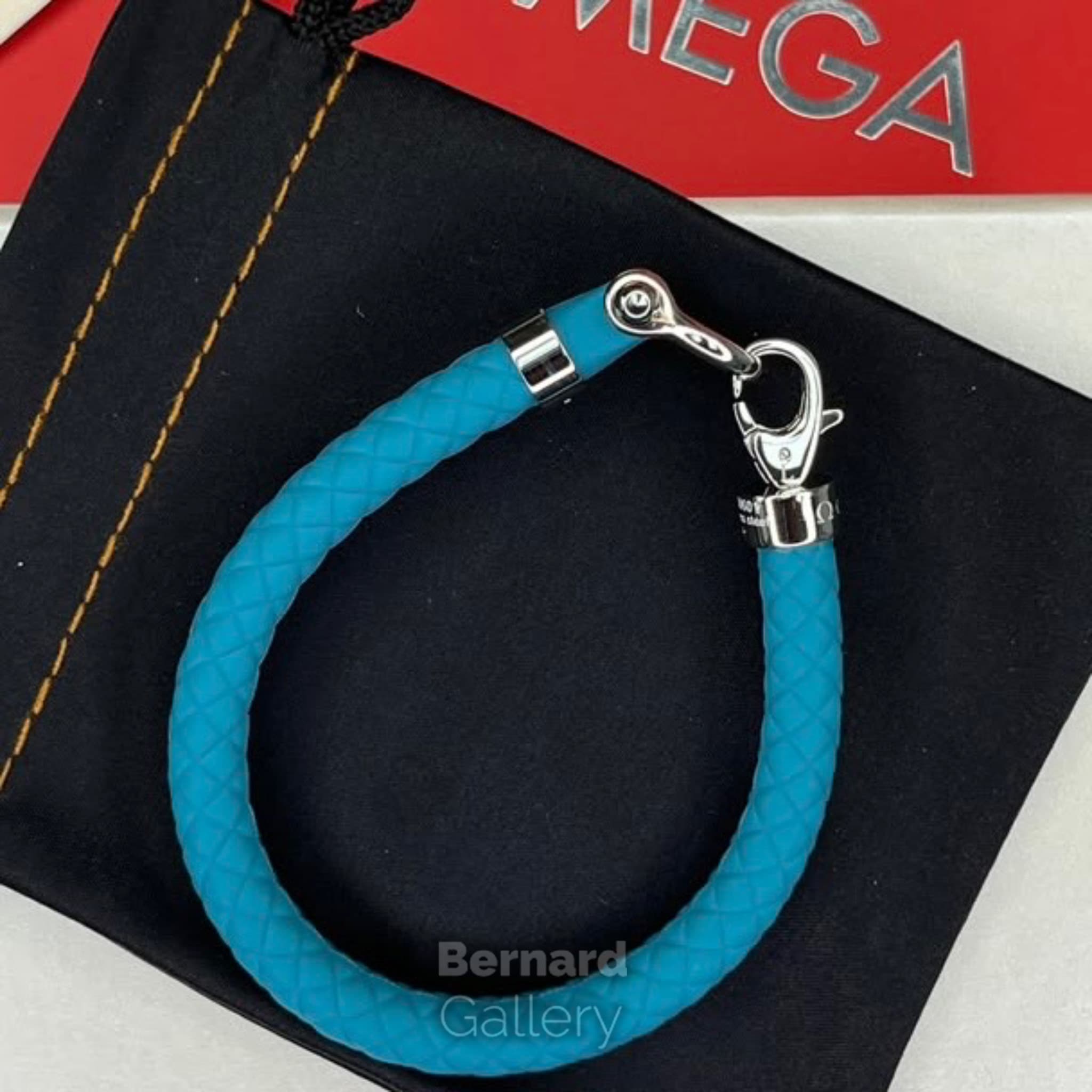 دستبند امگا کیفیت مستر Omega Bracelet با پک اصلی
