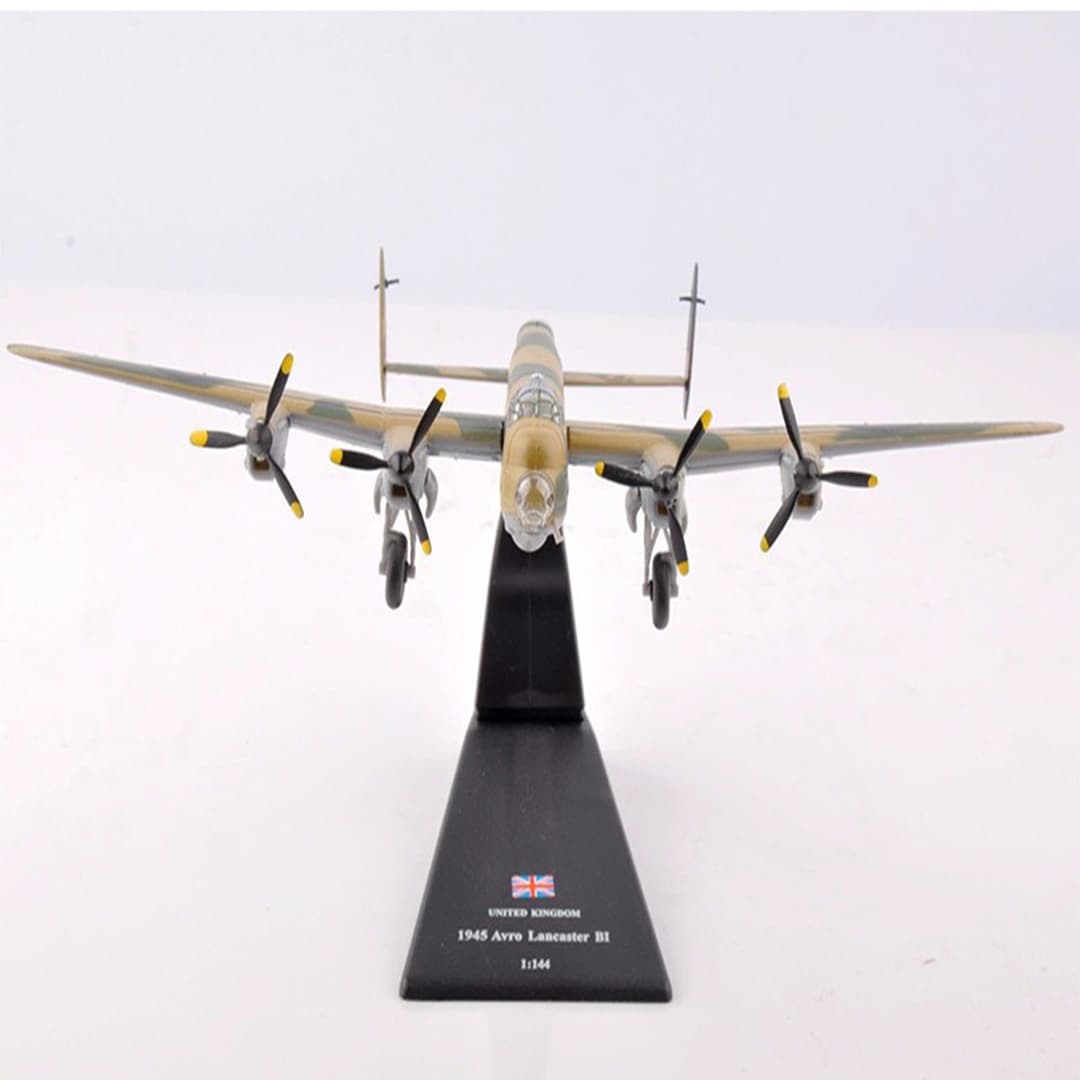 ماکت هواپیما مدل avro lancaster 617 — تصویر ۵