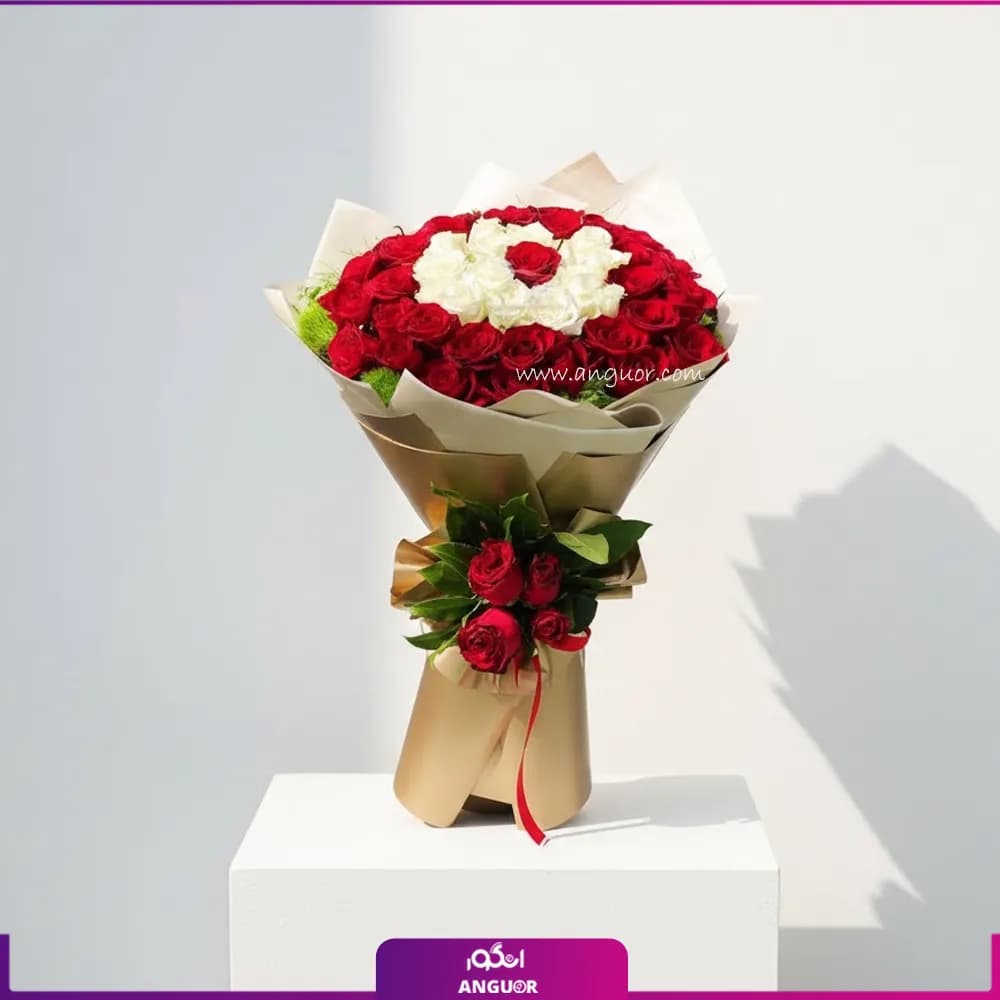 دسته گل رز قرمز و سفید 60 شاخه حرف O