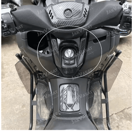 محافظ دور کیلس کربن YAMAHA Nmax / کد کالا 000141 — تصویر ۲