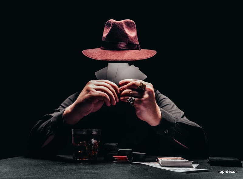 پوستر دیواری طرح مرد مرموز پوکر مدل Dark Player