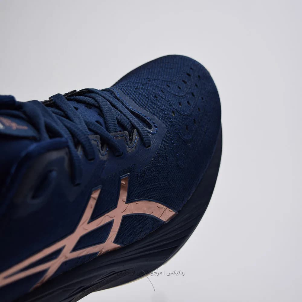 کتونی Asics مدل Novablast 4 Platinum – 1012B739 — تصویر ۵