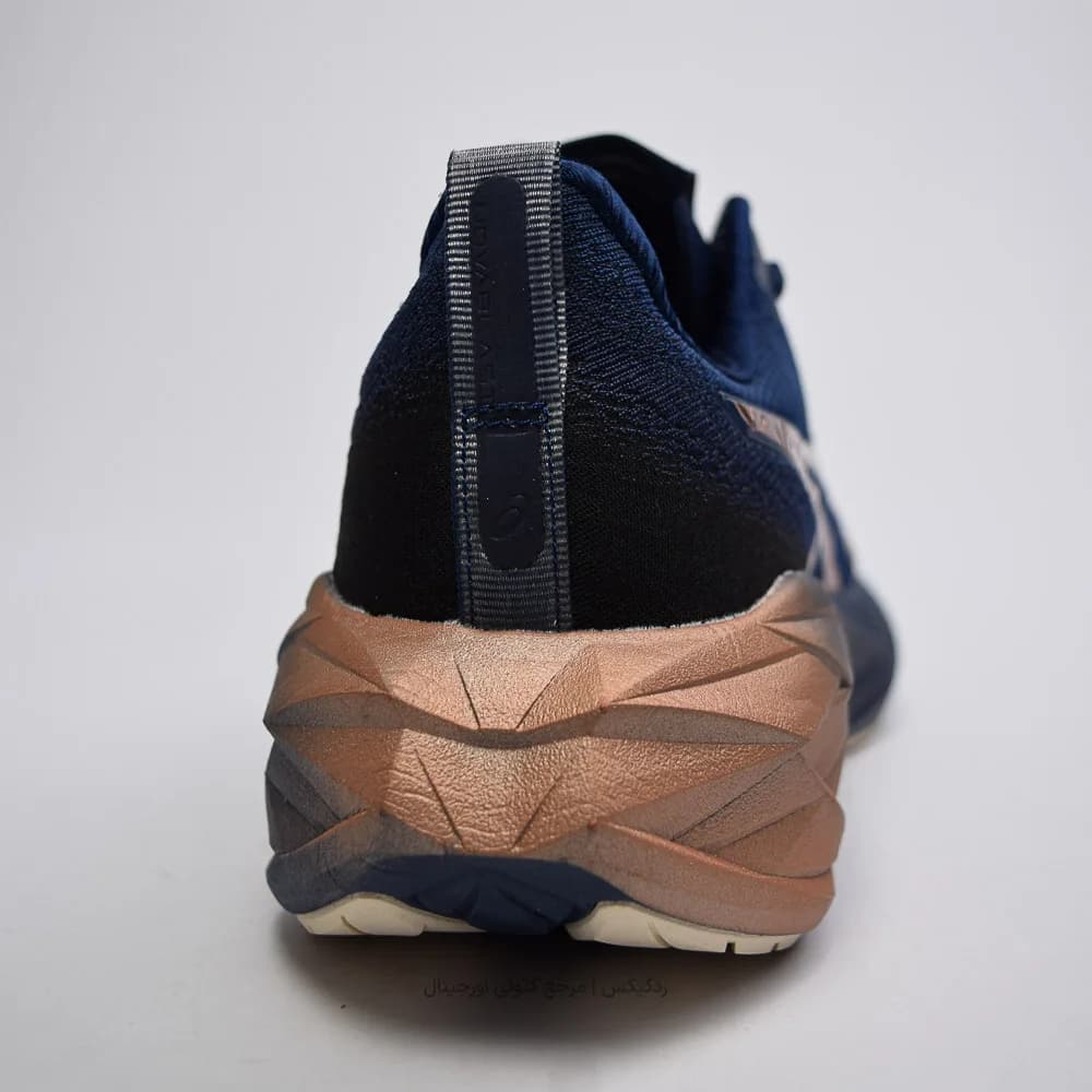 کتونی Asics مدل Novablast 4 Platinum – 1012B739 — تصویر ۸