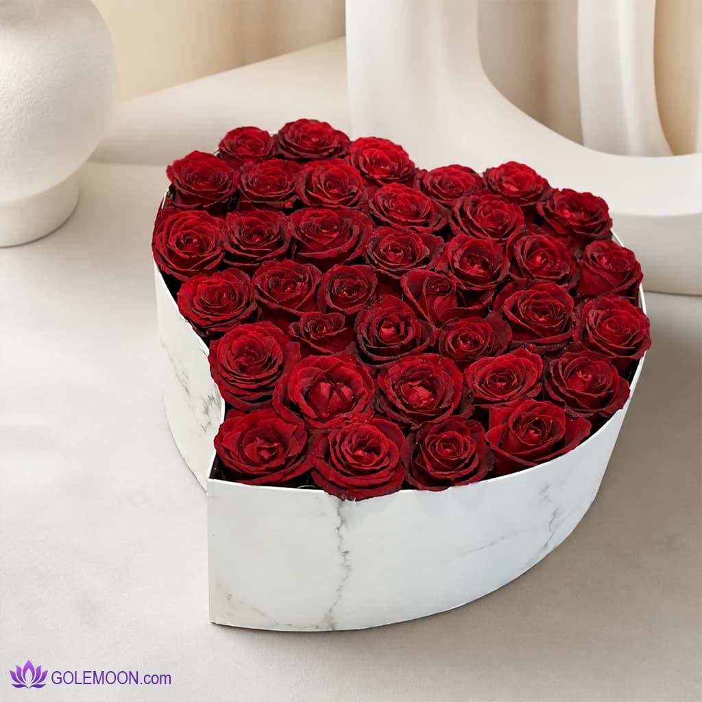 باکس گل قلب قرمز