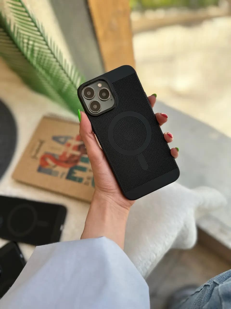 قاب Net Case with Magsafe مشکی (کدC1258) — تصویر ۵