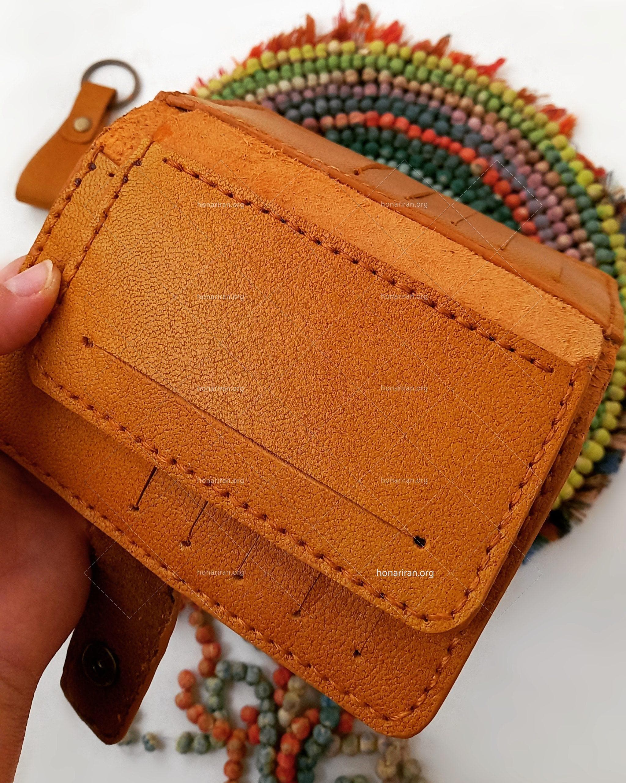 کیف پول مینی چرم طبیعی دستدوز — تصویر ۳