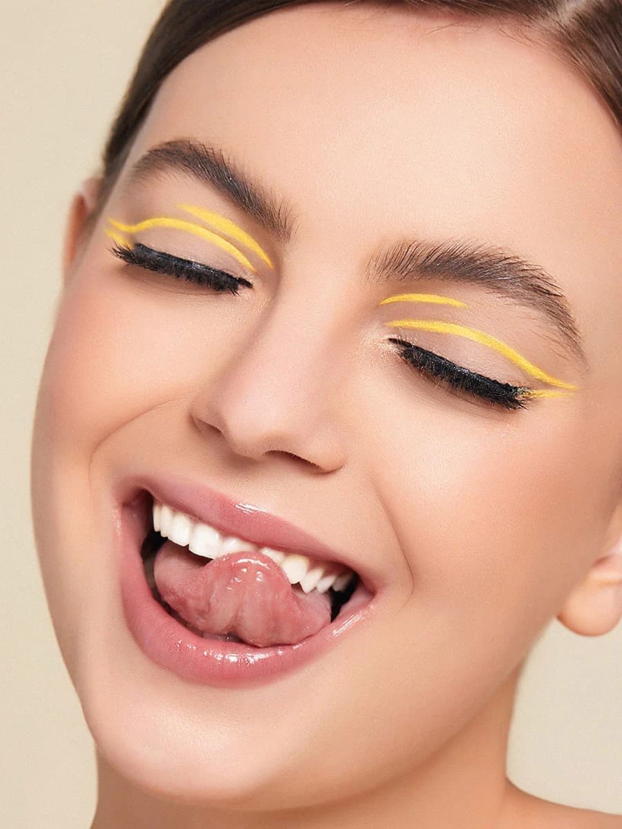 خط چشم ماژیکی شیگلم Color Crush رنگ insta gratification — تصویر ۴