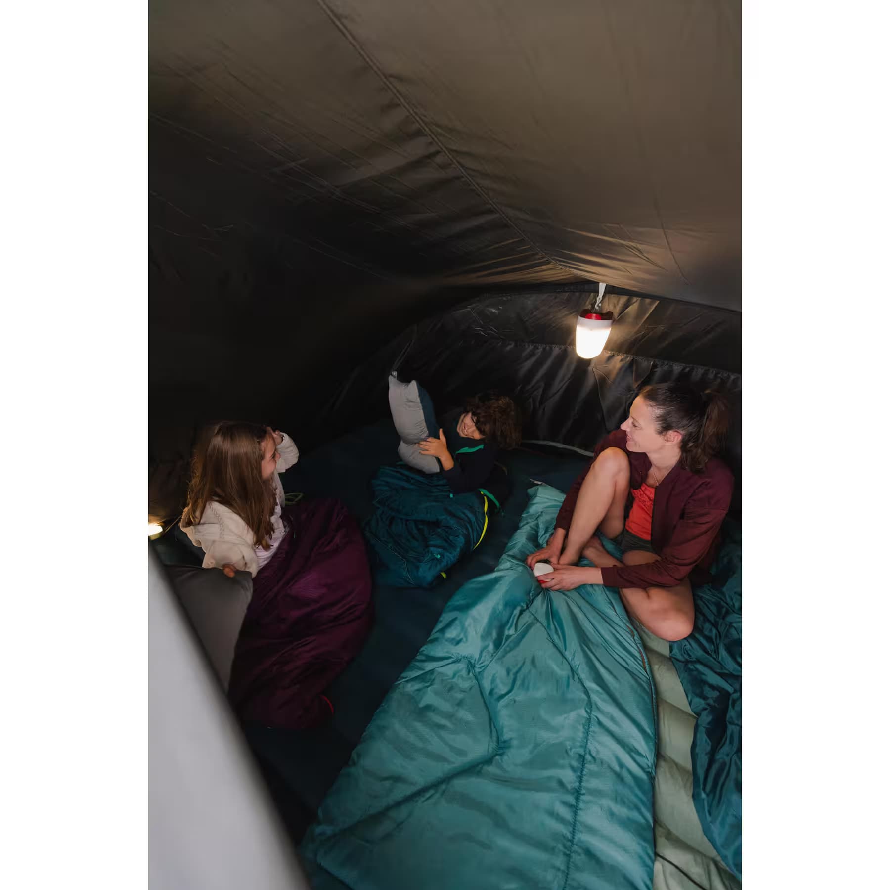 کیسه خواب کچوا دمای راحتی 10 درجه Quechua Camping Sleeping Bag – Turquoise – Arpenaz – 10 °C Comfort — تصویر ۲