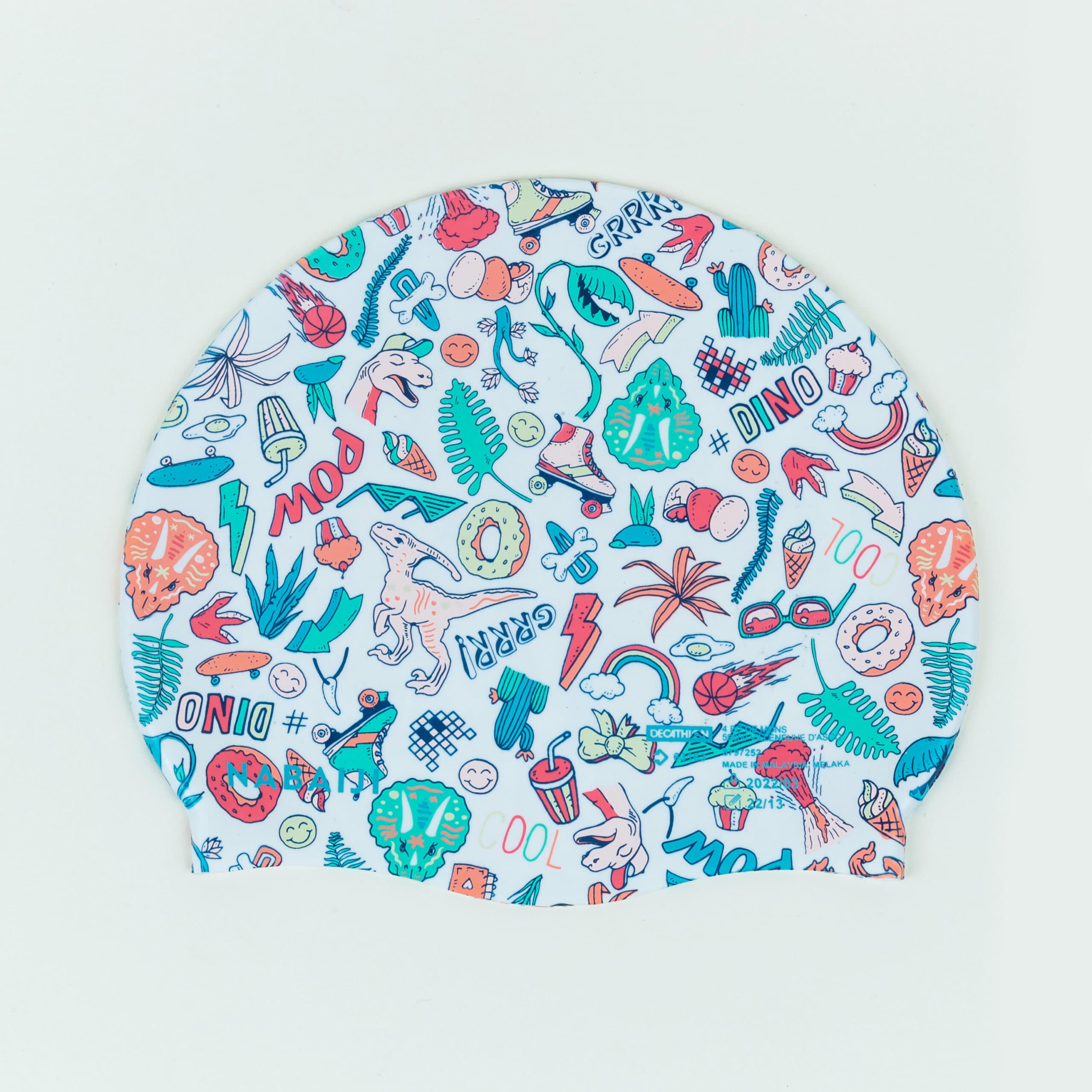 کلاه شنا نابایجی – دکتلون Nabaiji Silicone Swimming Cap – White / Dino Printed – 500 — تصویر ۳