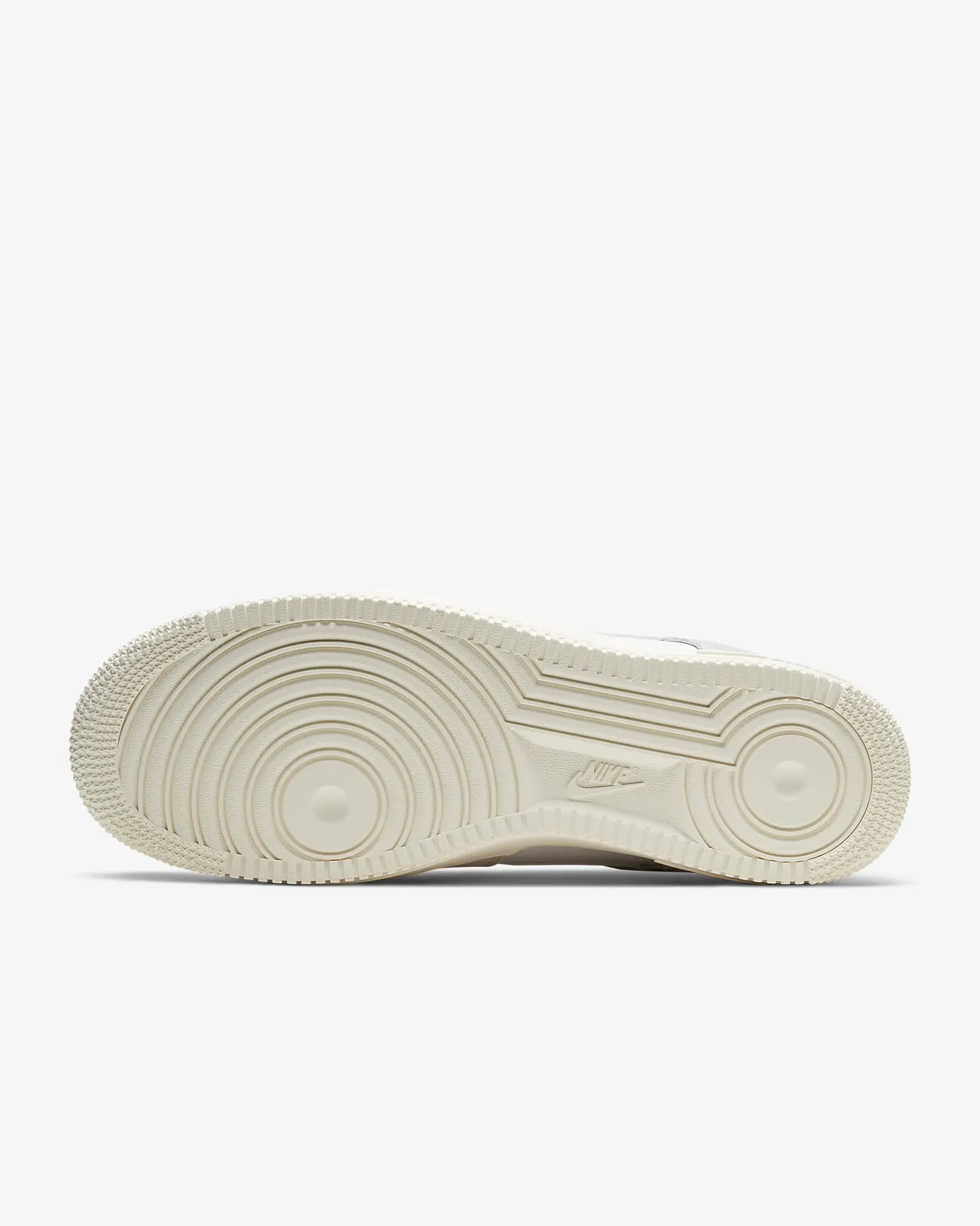 کفش مردانه نایک اورجینال- سفید Nike Air Force 1 LV8 — تصویر ۳