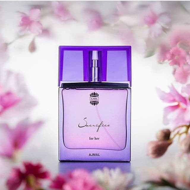 ادو پرفیوم زنانه اجمل سکریفایس (ساکریفایس) حجم 50 میل — تصویر ۴