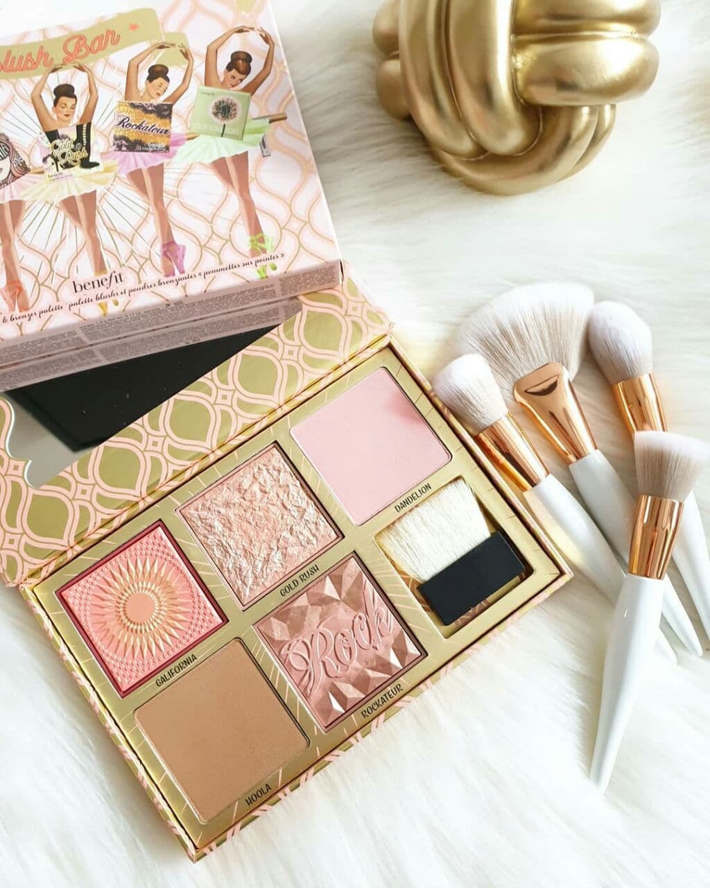 پالت تولید محدود رژگونه و برنزر بنفیت مدل Blush Bar Cheek — تصویر ۴