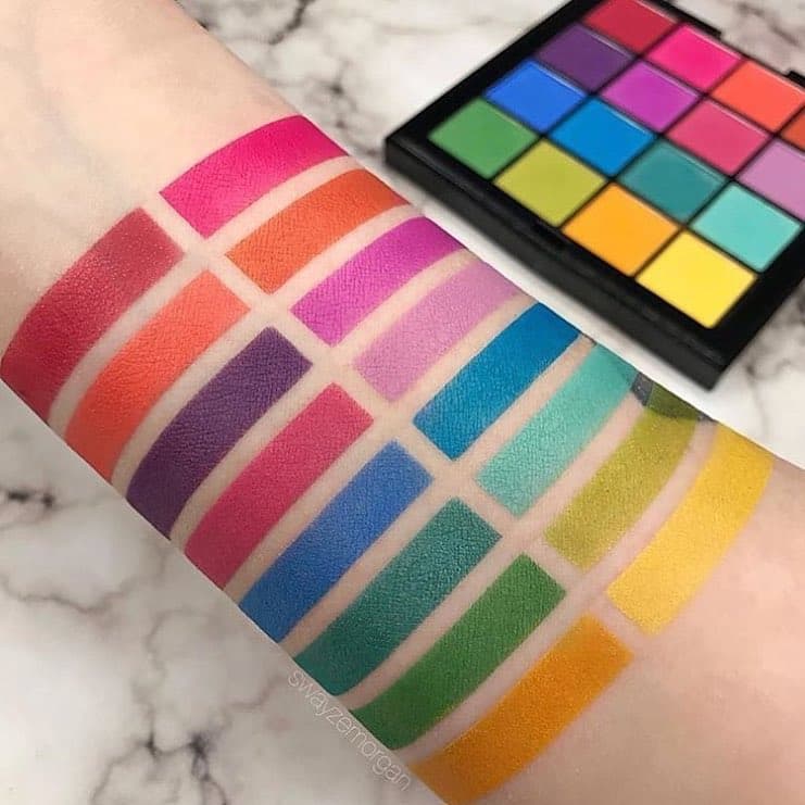 پالت سايه چشم نيكس مدل Nyx Ultimate Shadow Palette Brights Usp04 — تصویر ۳
