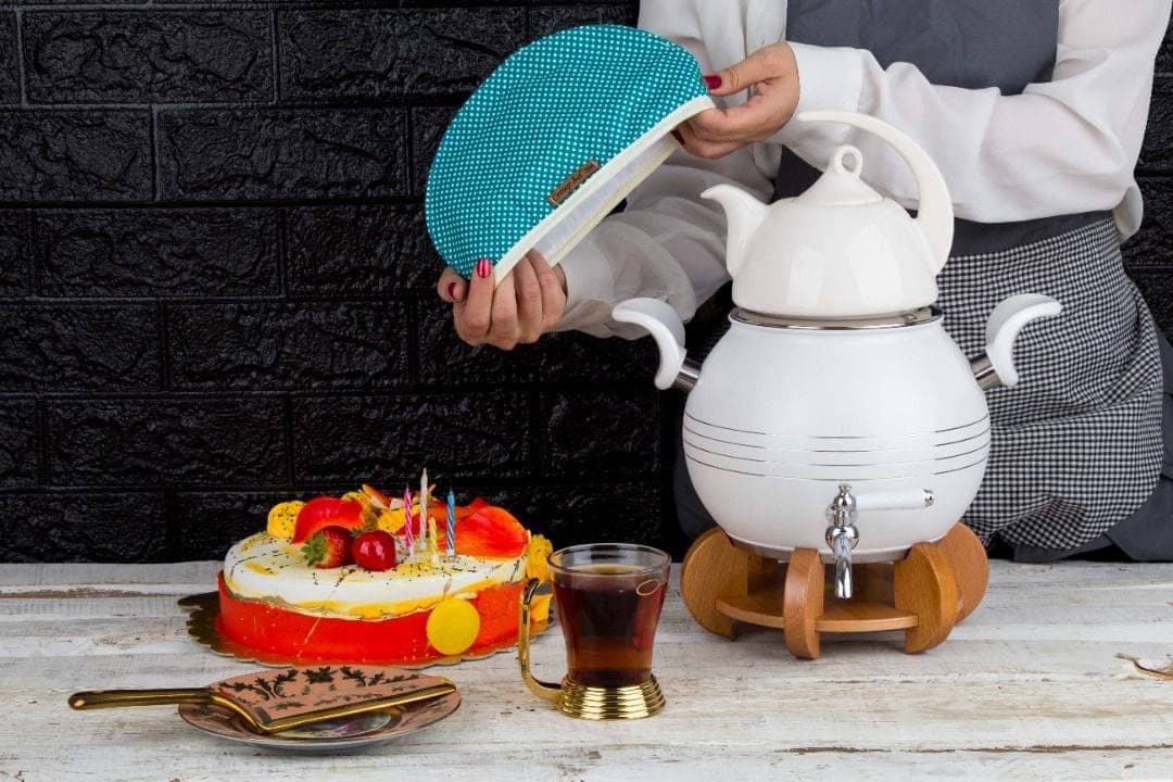 کتری قوری رنگی ۵لیتر در سە رنگ کد:۷۰۱ — تصویر ۲