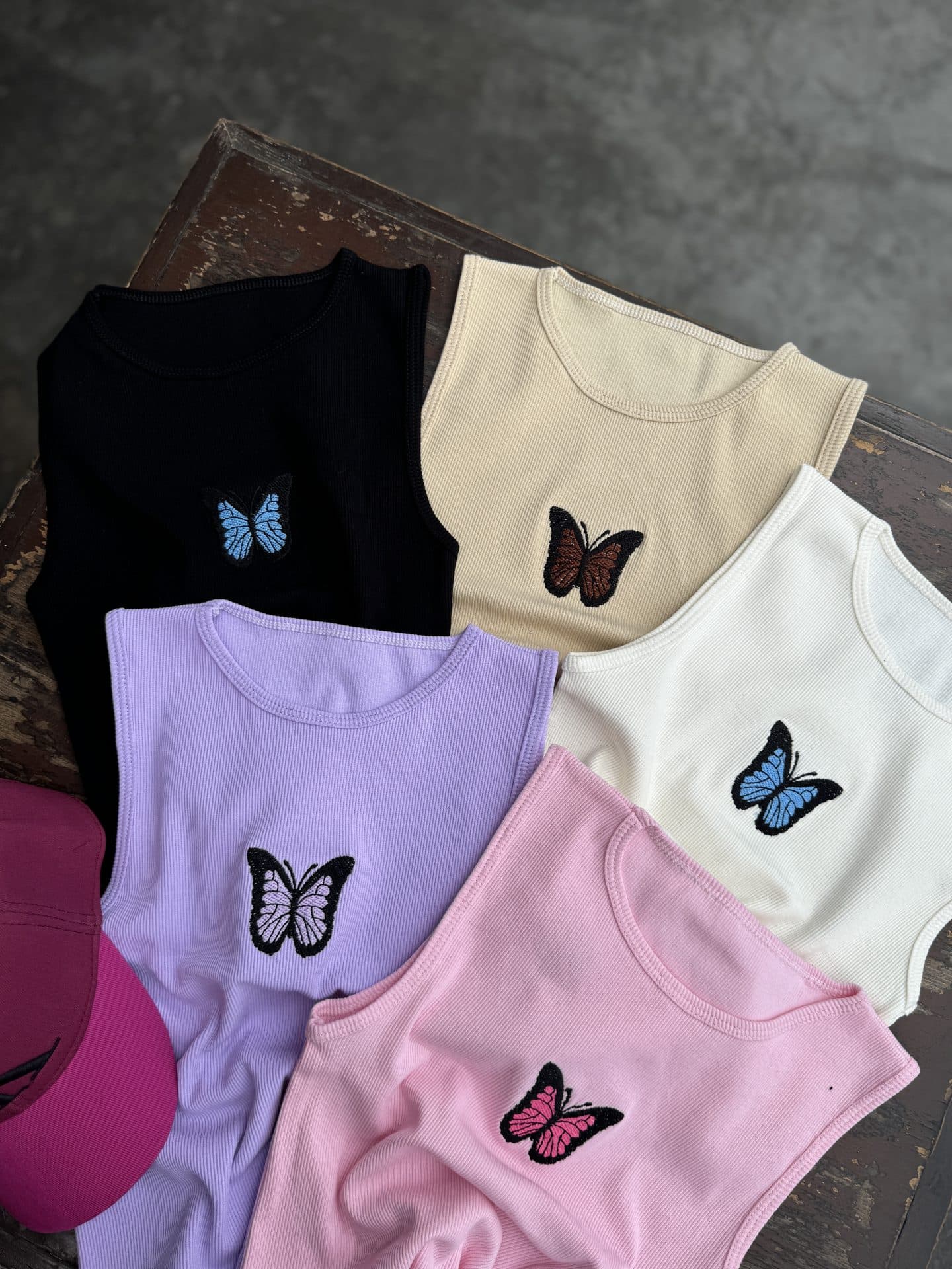 کراپ butterfly 🦋 — تصویر ۲