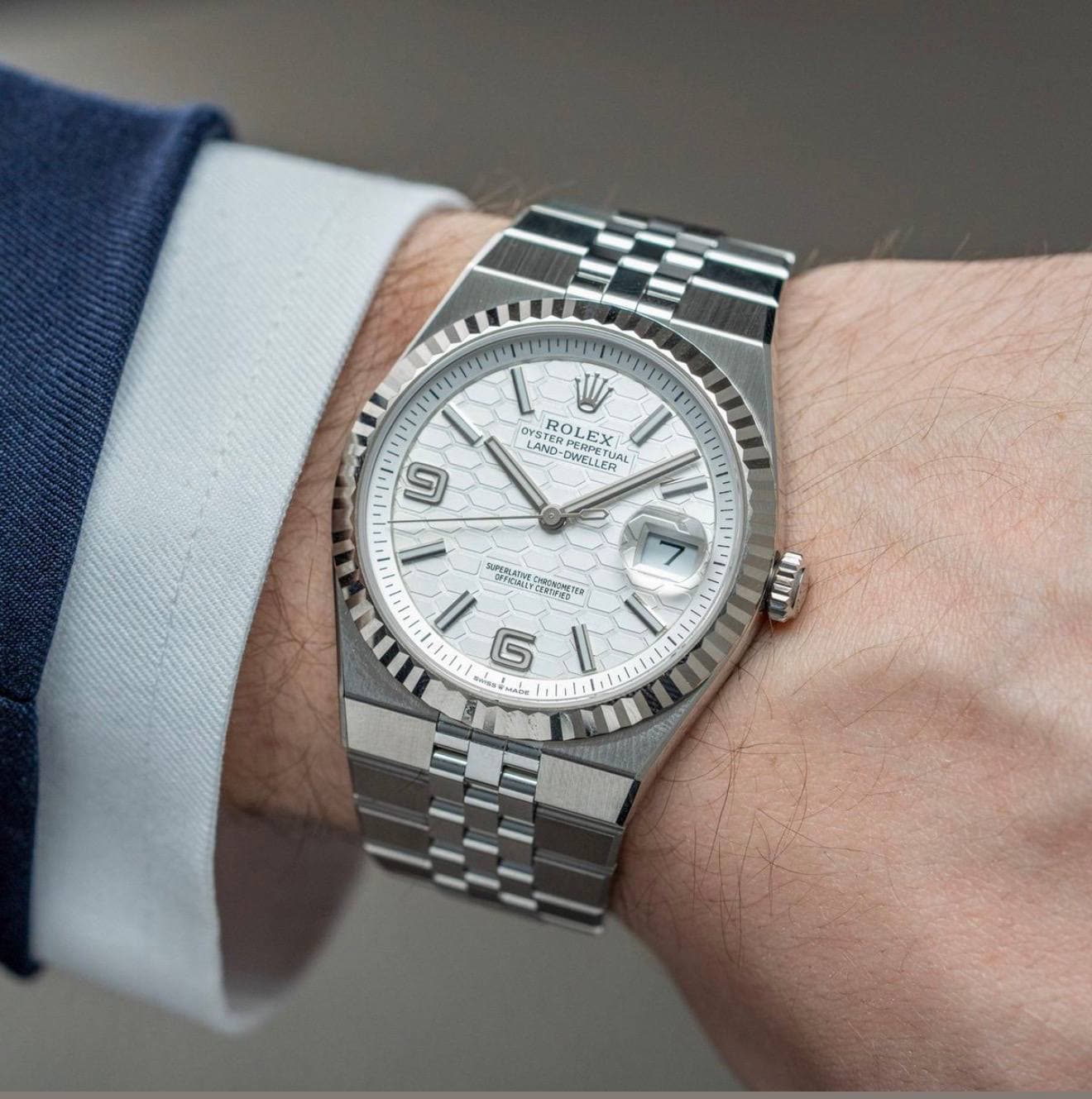 ساعت رولکس سفید | ROLEX — تصویر ۲