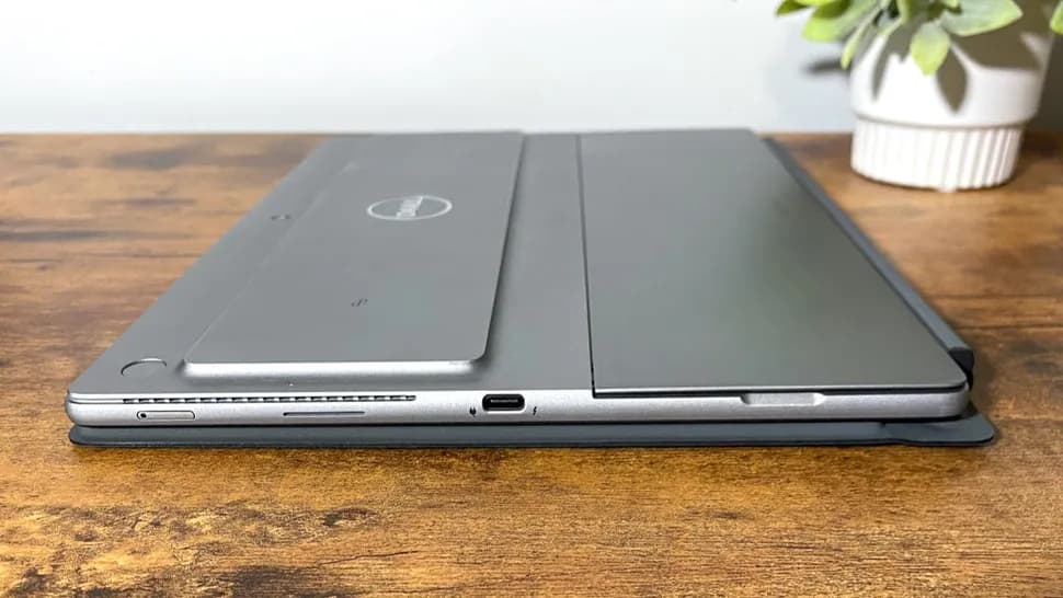 لپ تاپ استوک تبلت شو 13 اینچی دل مدل Dell Latitude 7320 Core i7 1180G7 16GB 512SSD — تصویر ۴