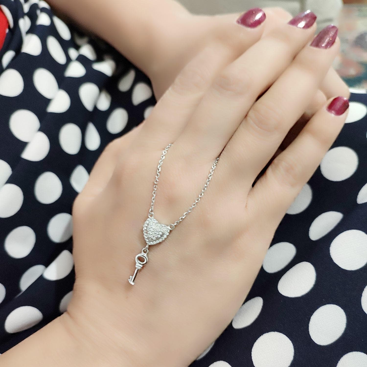 گردنبند نقره خاص طرح قلب و کلید ma-n806 — تصویر ۲