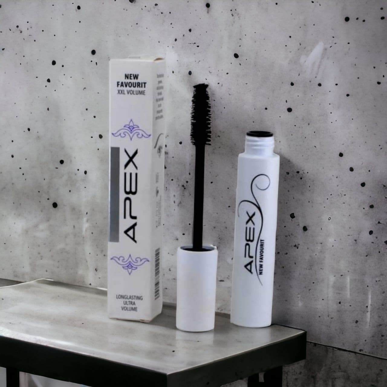 ریمل حجم دهنده اپکس‌سفیدAPEX مدل White XXL Ultra Black — تصویر ۲