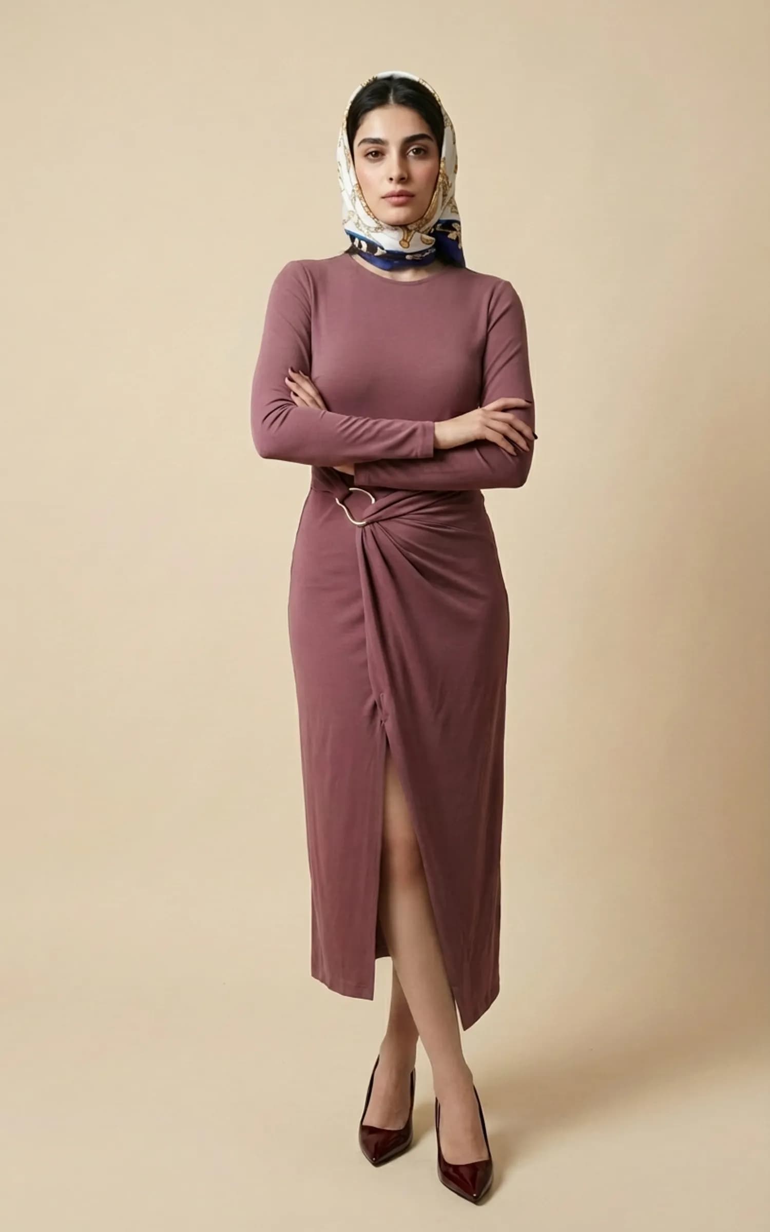 پیراهن زنانه کالباسی بلند با دراپه و سگک کمر نوادو کد 404114191800 — تصویر ۲