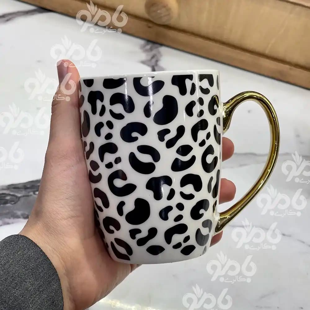 ماگ سرامیکی دسته طلایی پلنگی