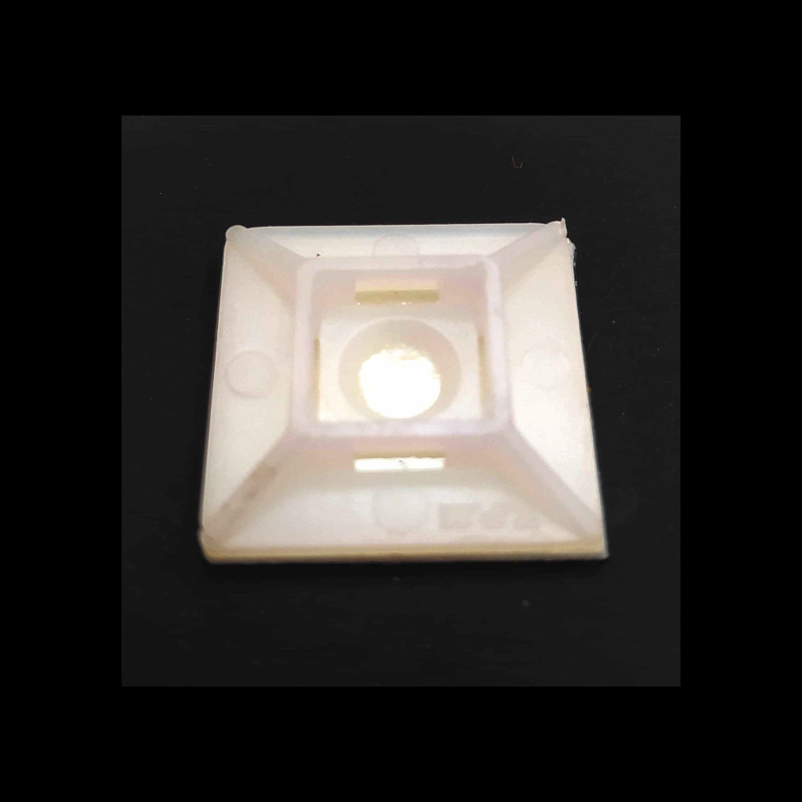 پایه بست کمربندی 2×2 سانت بسته 100 عددی