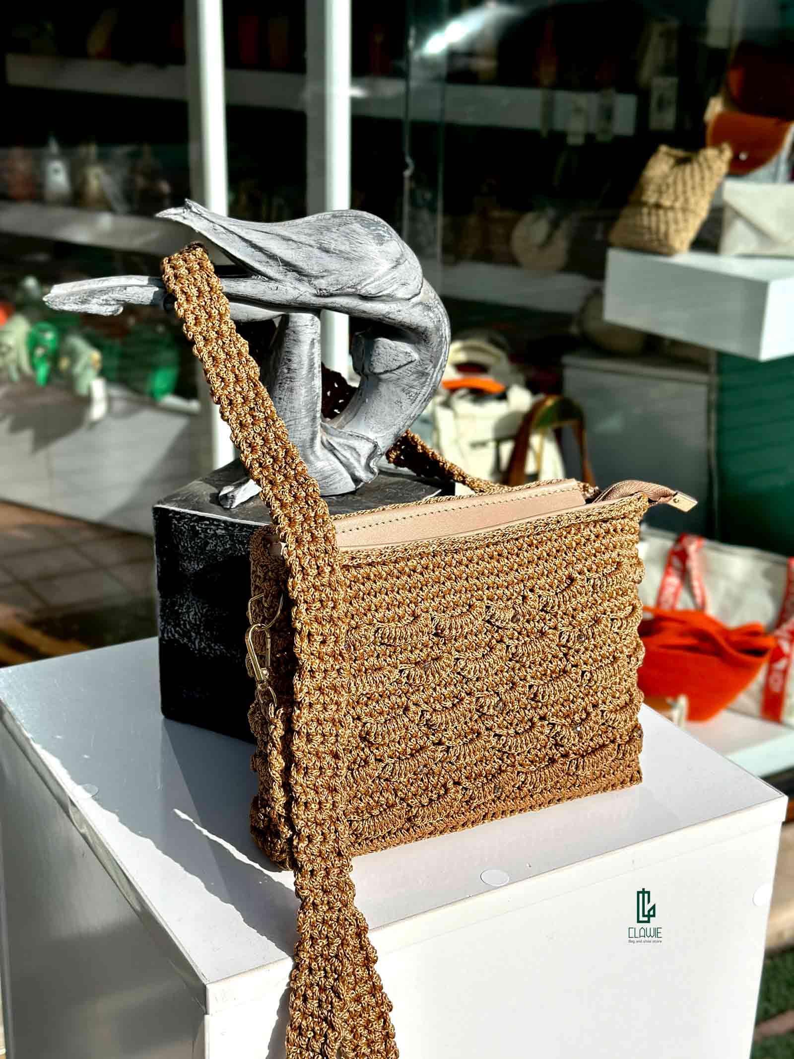 👝 کیف پاسپورتی:Knitted Bags
