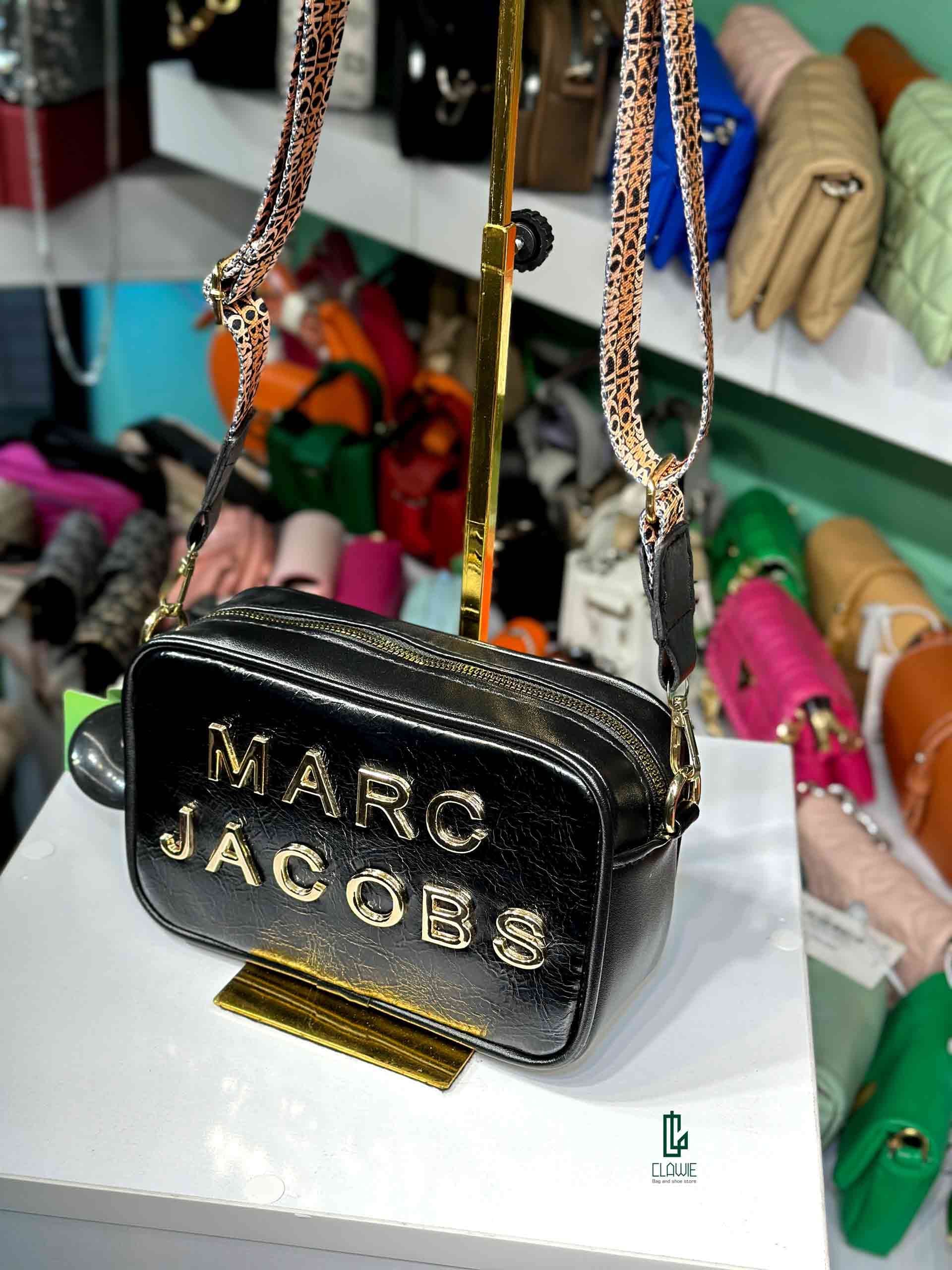 👝 کیف پاسپورتی: marc jacobs — تصویر ۳