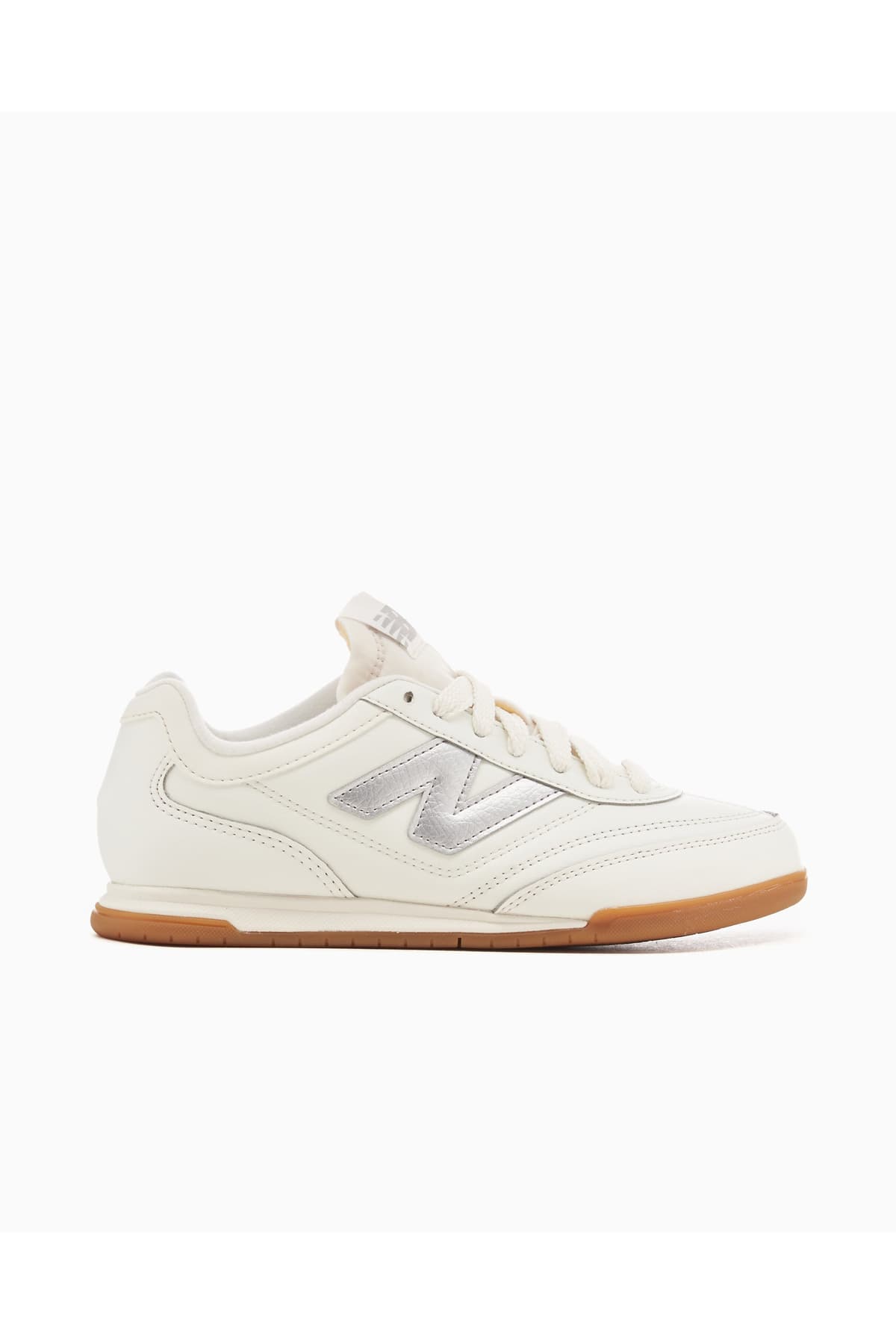 کفش اسنیکر نیو بالانس زنانه کرم رنگ بیسیک راسته اسپرت | New Balance URC42CB VN